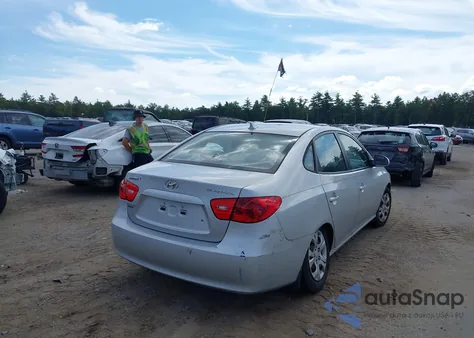 2009 Hyundai Elantra Gls z USA, uszkodzony, nr VIN KMHDU46D59U800365